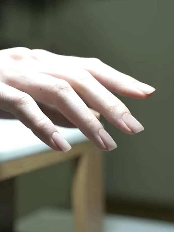 Маникюр женский (классический)