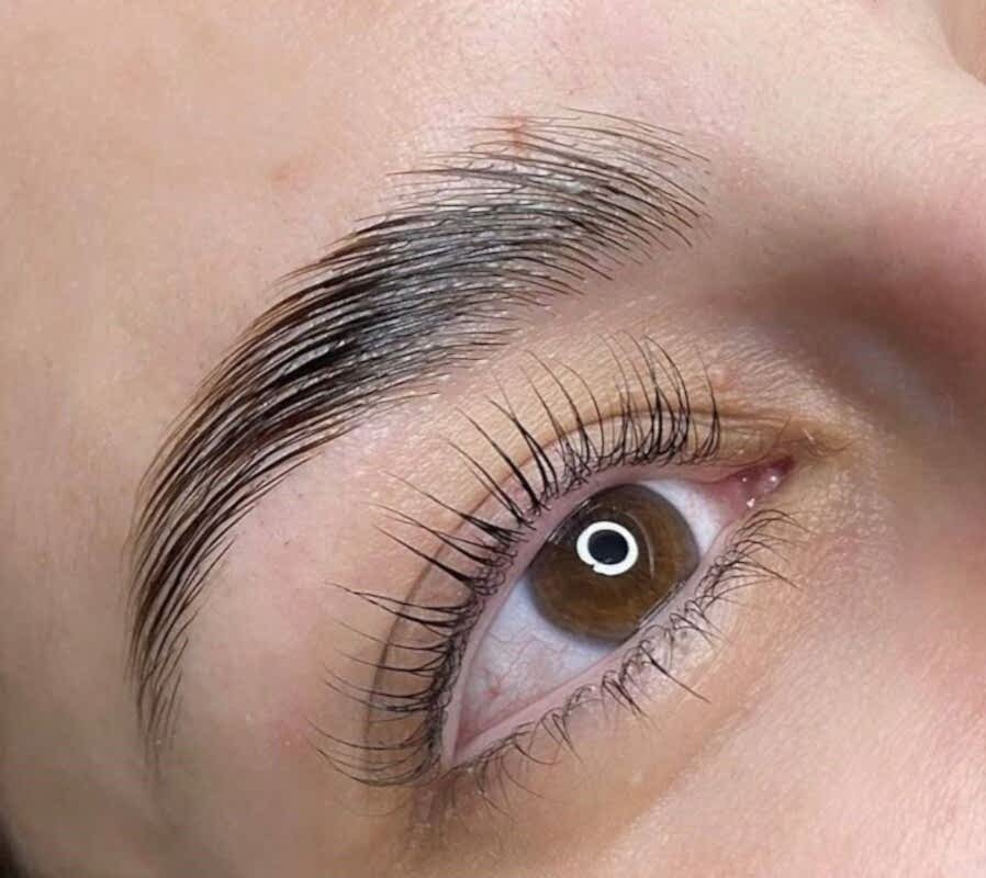 Брови и ресницы