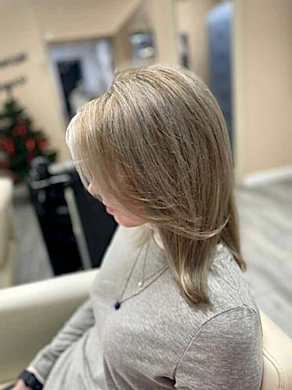 professionalnoe-okrashivanie-volos-11