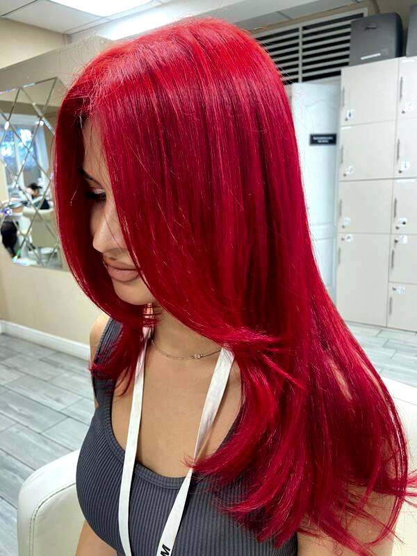 professionalnoe-okrashivanie-volos-3