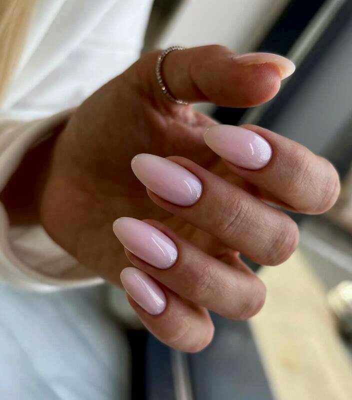 naraschivanie-i-ukreplenie-nogtej-14